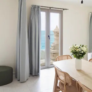 **** Hotel La France